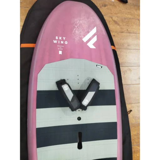 Fanatic Skyt Wing 5`0" X 24 X 75L + Funda - 1747234530512 -