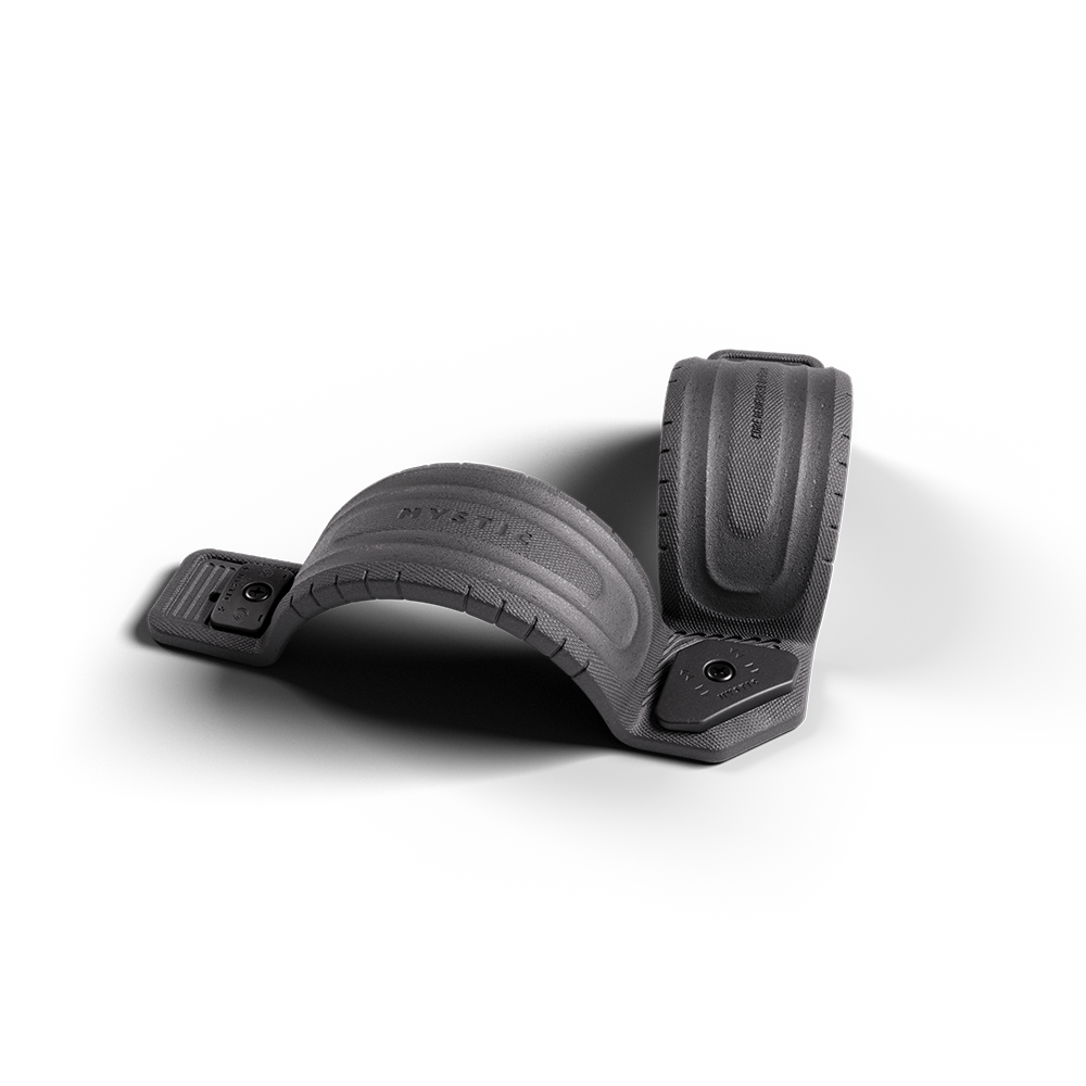 product_image_35009.270301_900_01 Mystic Foilboard V-shape Footstrap 2027 - Imagen 1